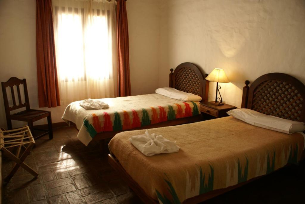 Posta Del Sol Hotel Maimara Phòng bức ảnh